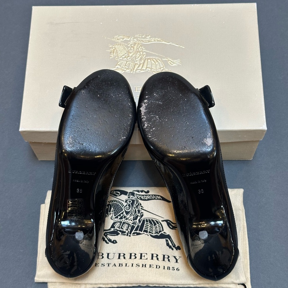 Authentic Burberry Nova Check Patent Heels + Burberry cloth dust bag - Picture 12 of 13